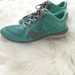 Tiffany blue nike free 4.0